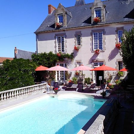 Le Petit Chateau - Tiffauges Proche Puy Dufou Eksteriør billede